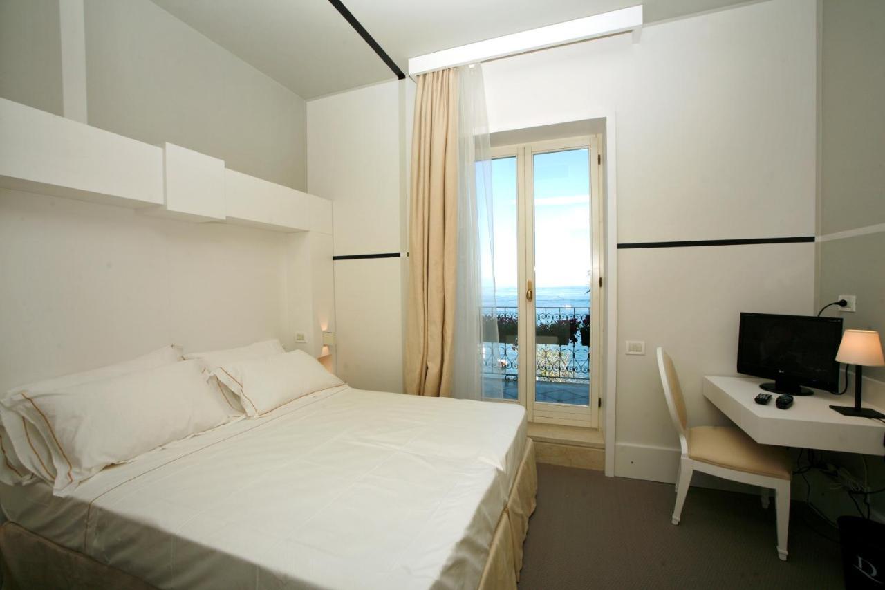 Hotel Piccolo Portofino Pokoj fotografie